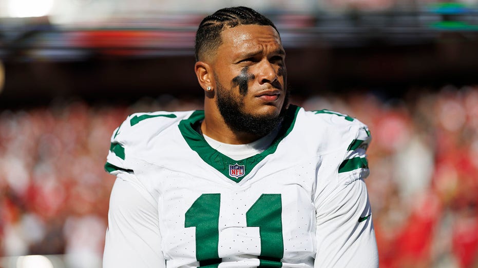 Jets stars react to shocking trades with emotional social media posts: 'I'm sick'
