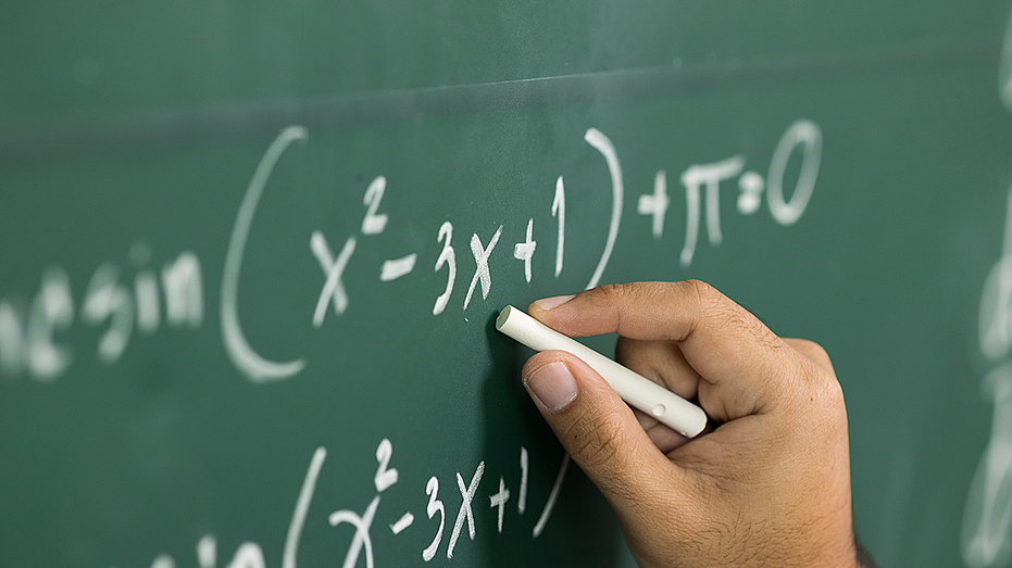 San Francisco restores 8th-grade algebra after equity experiment backfires