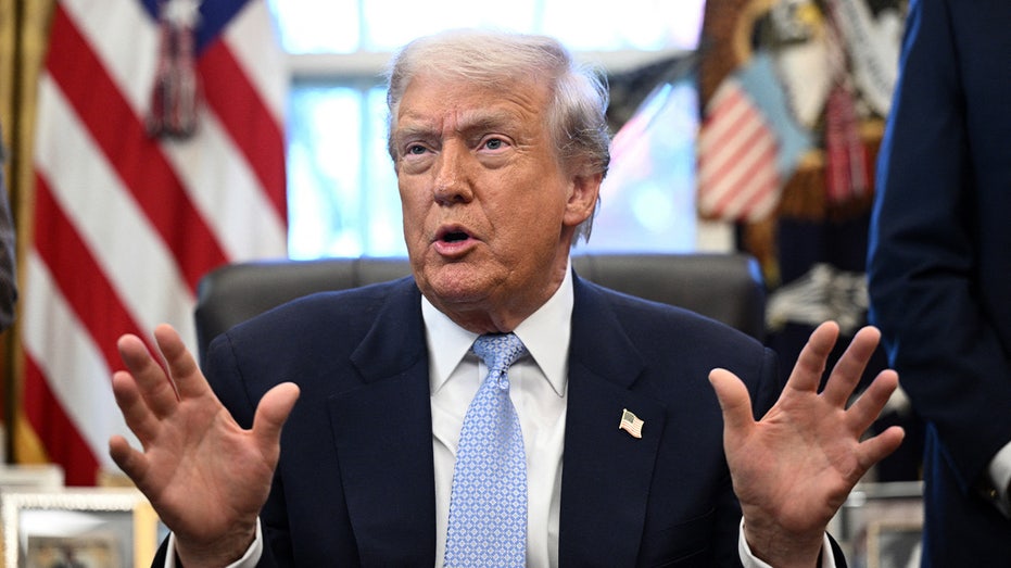 Trump brings Big Tech executives to White House to curb power costs for American households amid AI boom