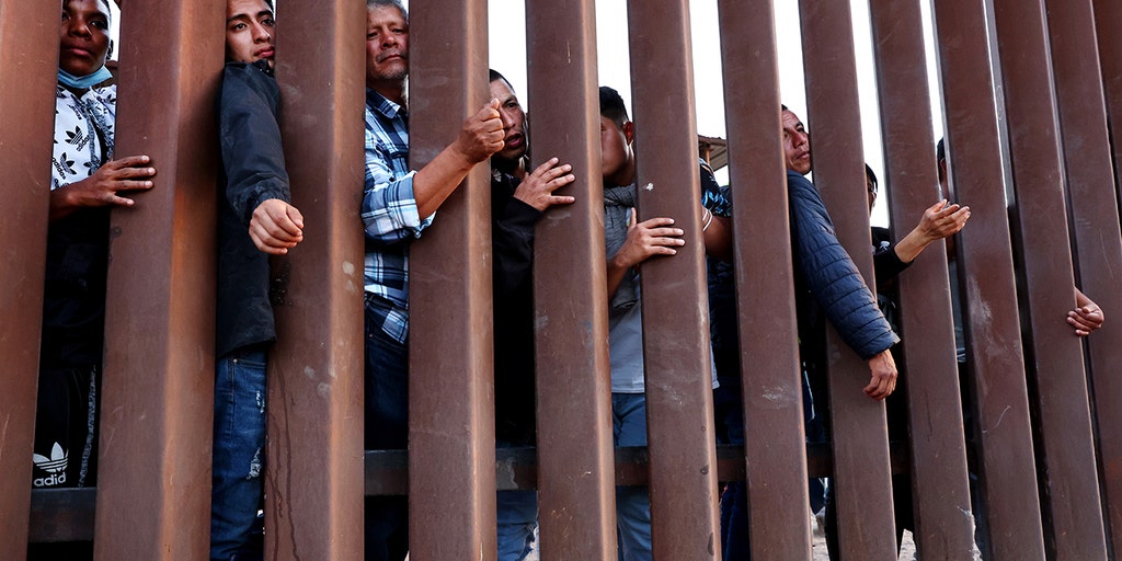 Trump admin ramps up key border security move that is expected to run over 1,400 miles: 'Important tool"