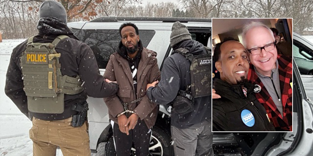 Photos emerge of Somali illegal's ties to top Minnesota Dems after ICE  arrest