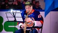 104-year-old WWII vet performs national anthem before Islanders game - Fox News