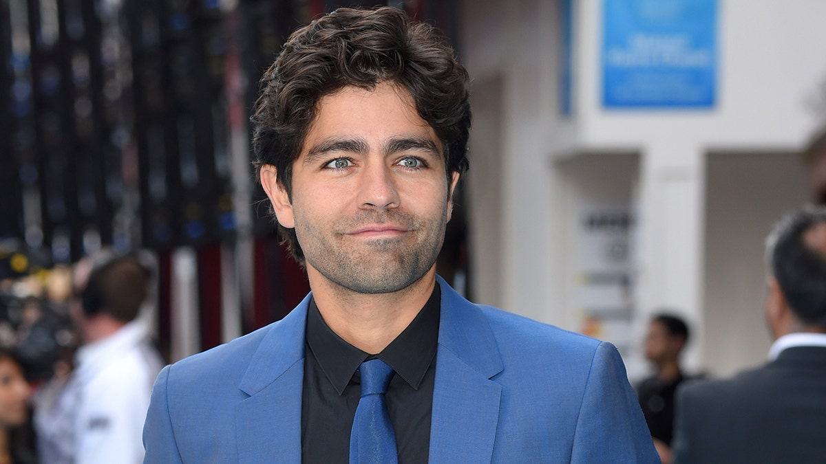 Adrian Grenier at the premiere of "Entourage" in June 2015.