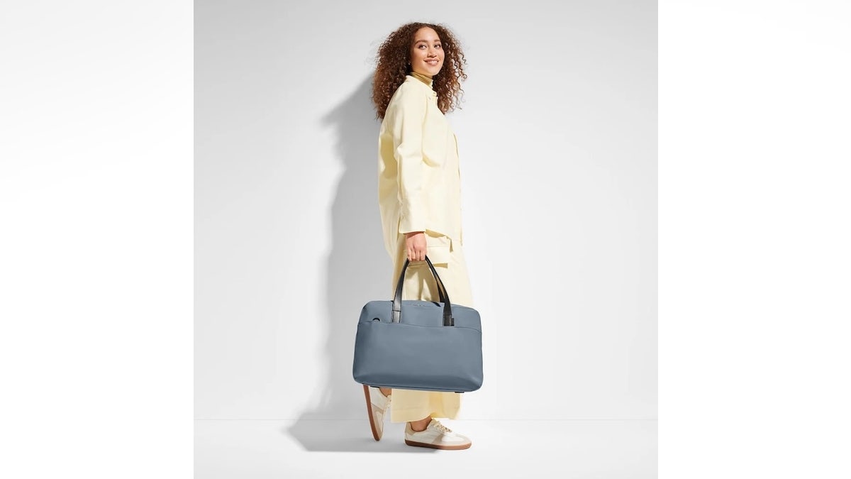 Store all the essentials in this overnight bag.?