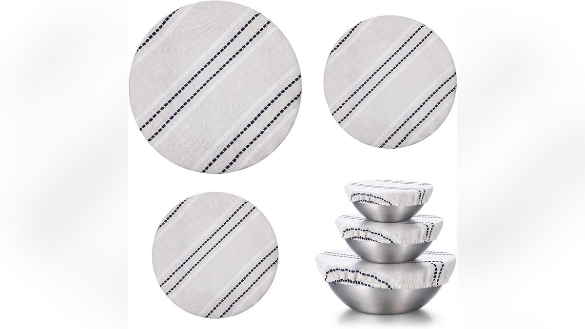 These bowl covers come in three different sizes.