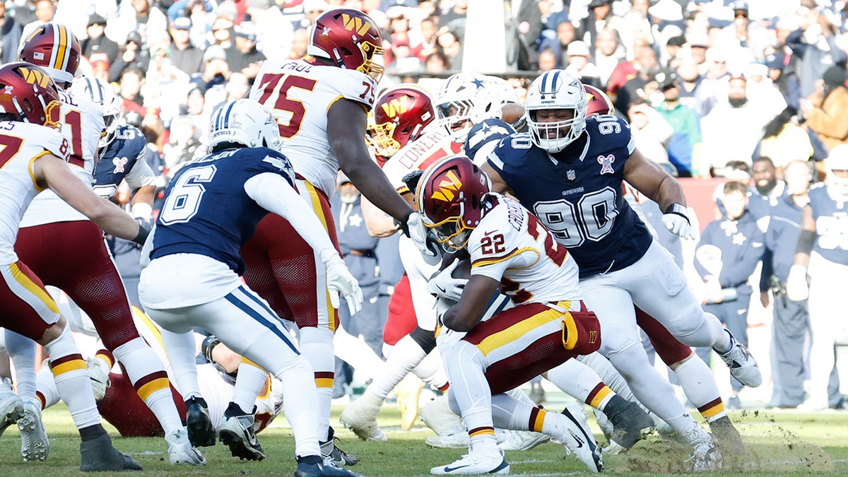 Komandan Washington bermain melawan Dallas Cowboys