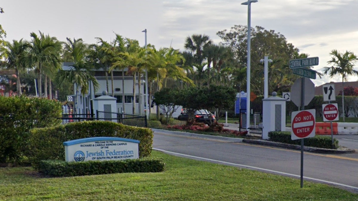 Donna Klein Jewish Academy campus