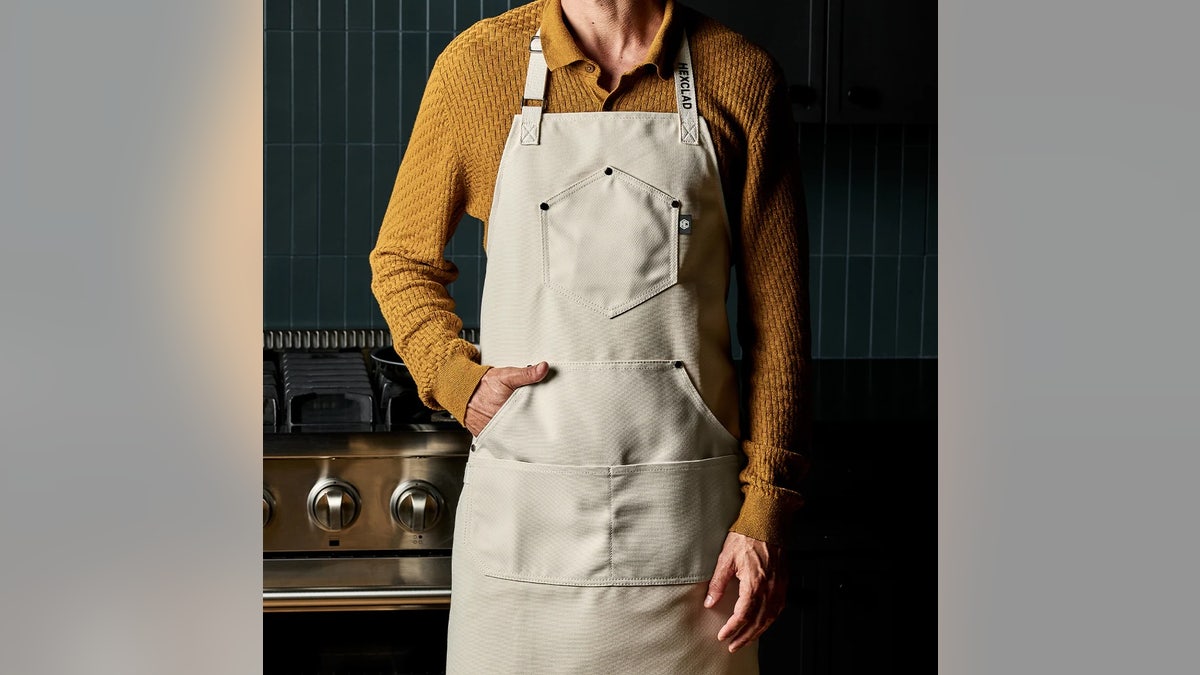 This apron is sleek and looks professional.