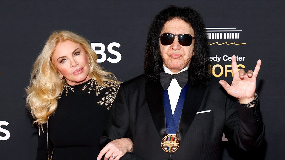Gene Simmons walks Kennedy Center Honors red carpet with Shannon Tweed