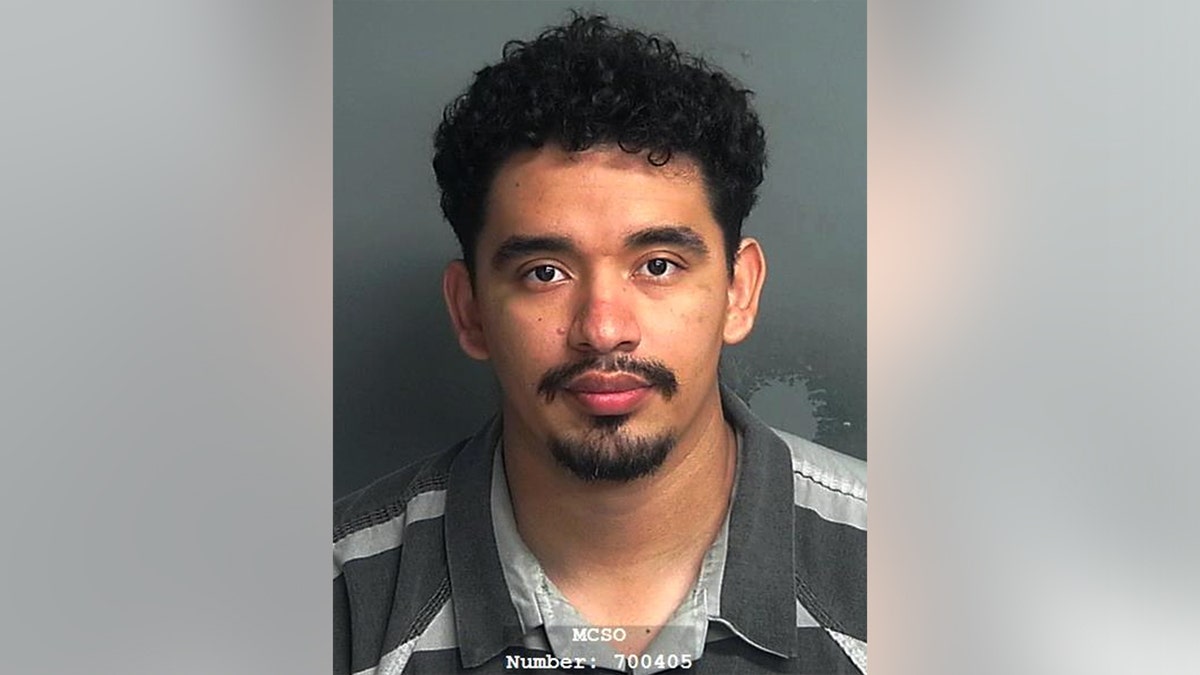 Giovanni Rosales Espinoza booking photo