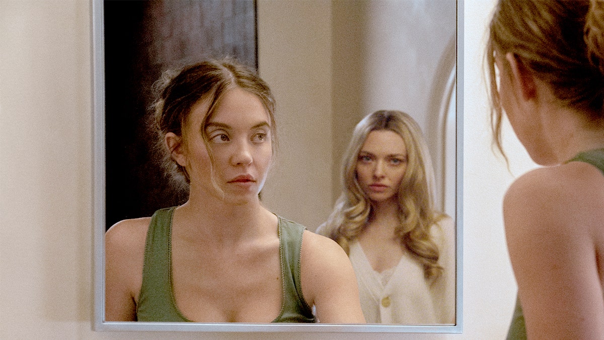 Sydney Sweeney, Amanda Seyfried in The Housemaid