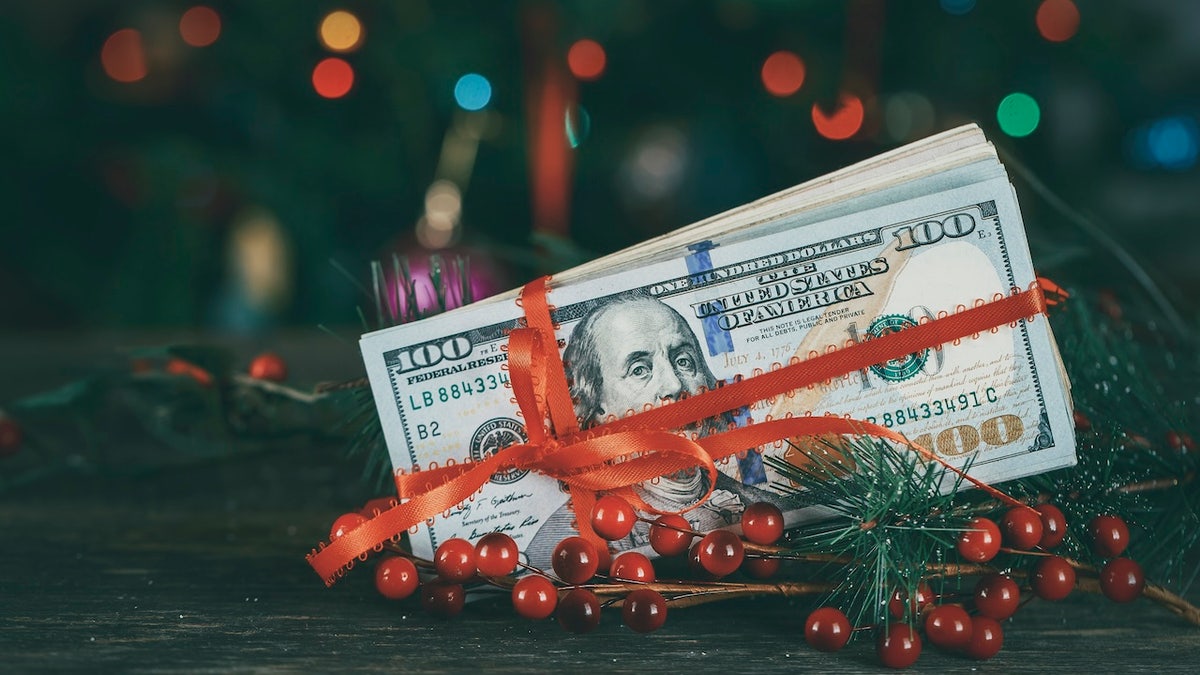 Spend your holiday money with these 13 brands, most of which are running sales. 