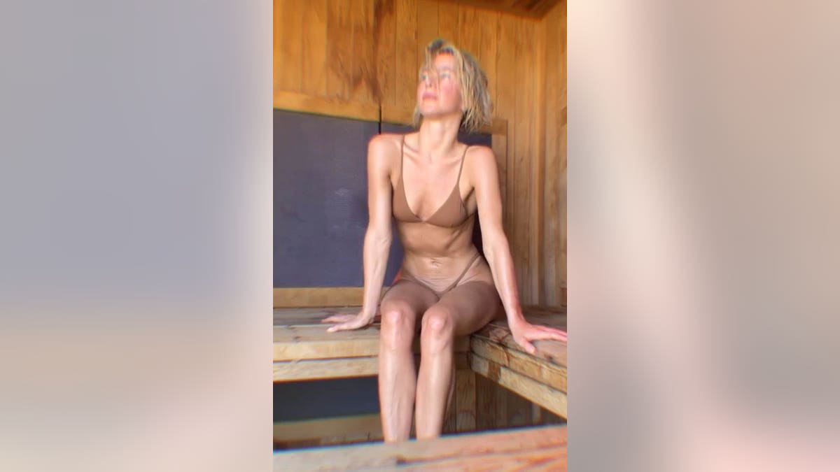 Julianne Hough in sauna