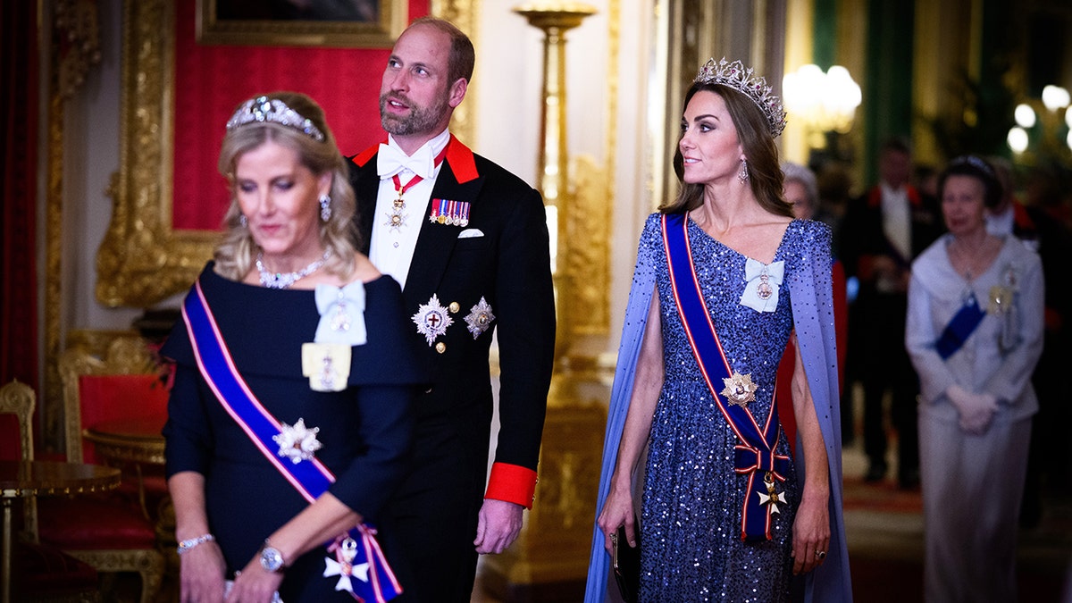 Kate Middleton wears largest tiara she's ever worn ‘reserved for Britain’s queens’ at state banquet: expert  at george magazine