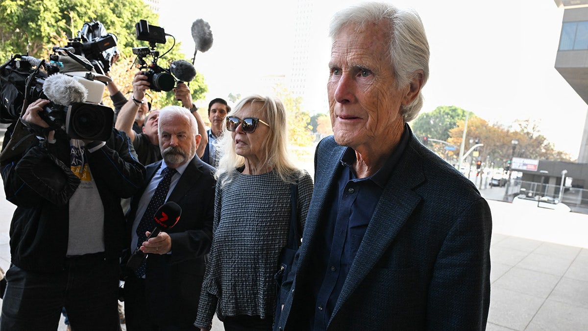 Keith Morrison and Suzanne Perry attend court