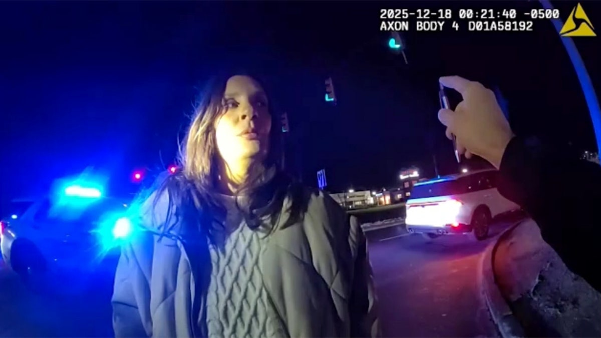 Maria Bucci takes sobriety test during traffic stop, staring at police officer's pen