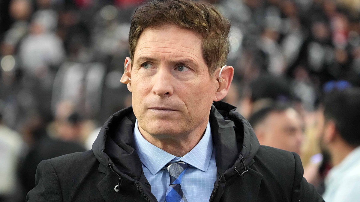 Steve Young at Raiders-49ers game