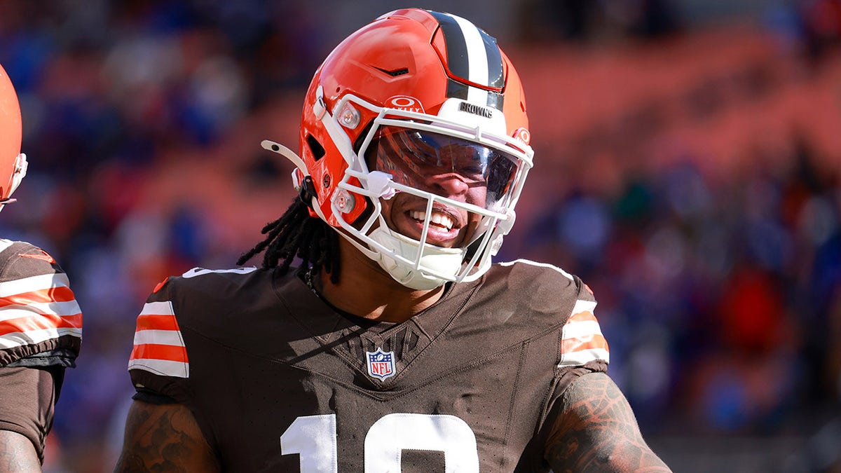 Quinshon Judkins smiles