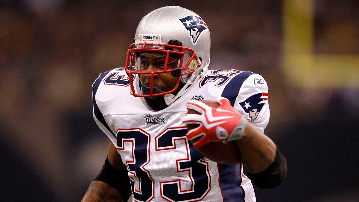 Kevin Faulk vs the Saints