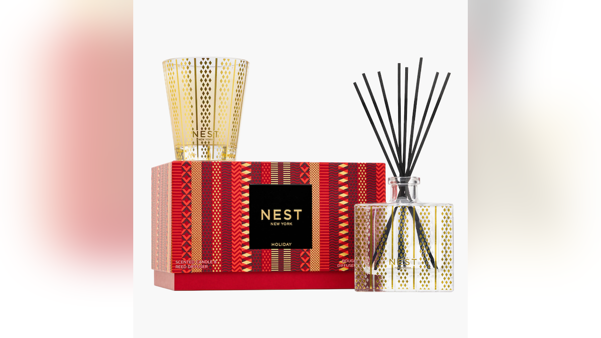 This set nails the scent of the holidays in the best way.