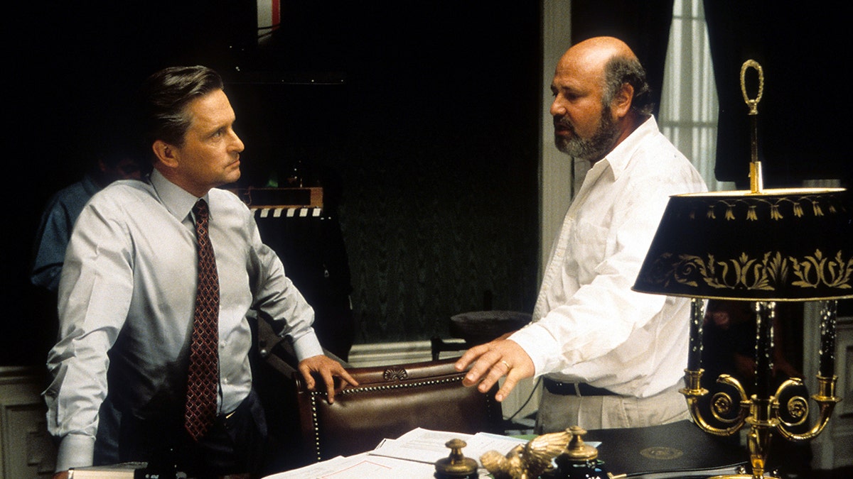 Rob Reiner directs Michael Douglas