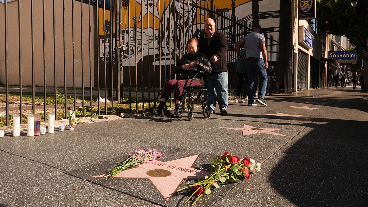 Memorial for murdered Rob Reiner in Los Angeles