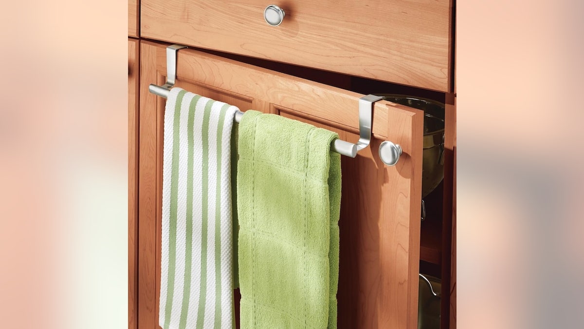 16 smart kitchen upgrades that instantly cut the clutter  at george magazine