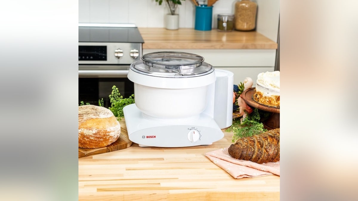 If you bake big, this is your machine.