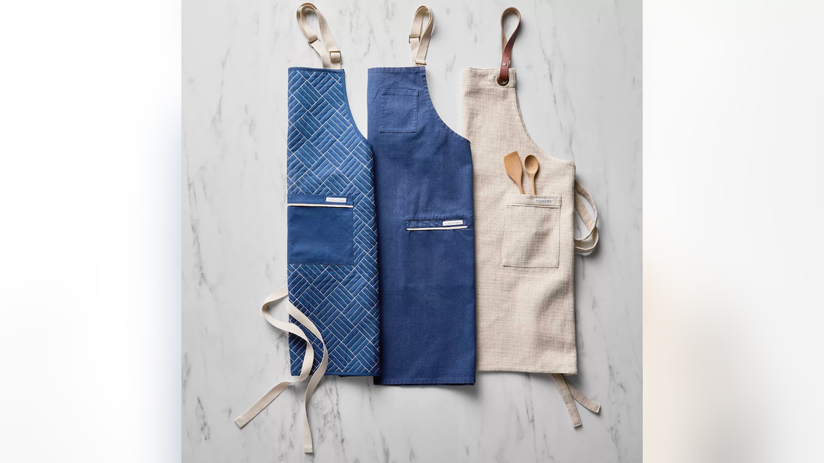 This apron blends style with function.