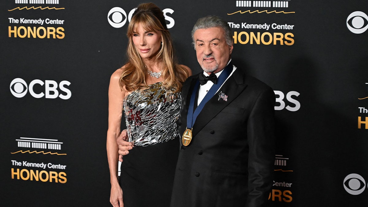 Sylvester Stallone, wife Jennifer Flavin on red carpet