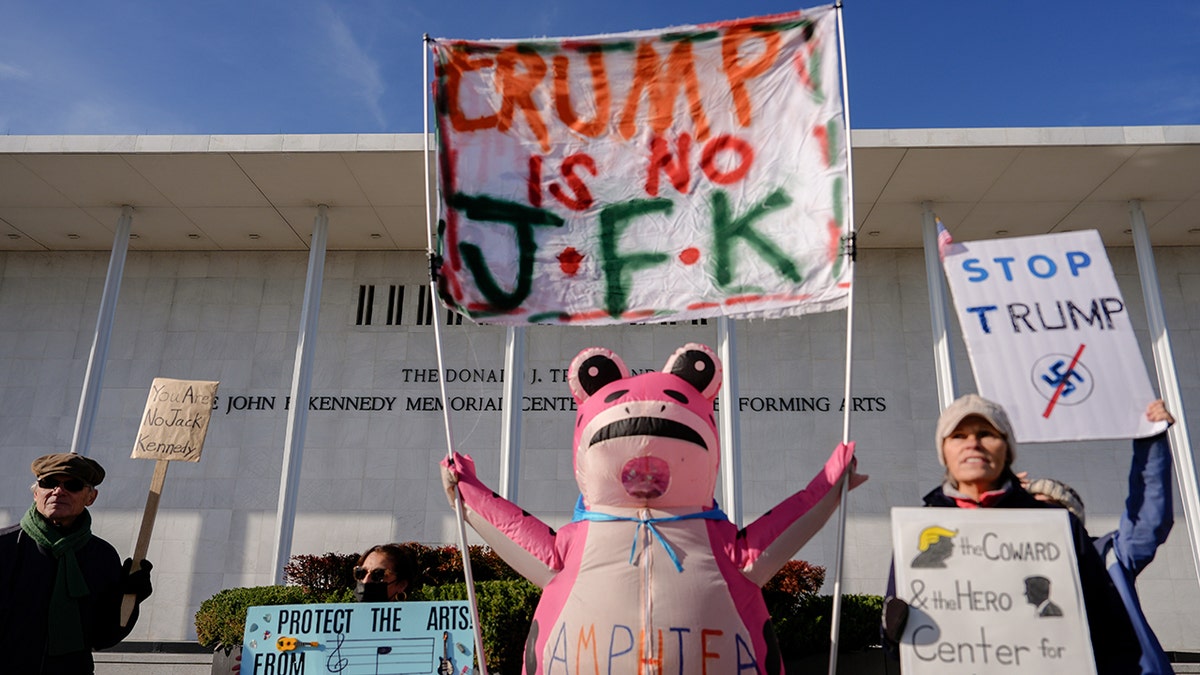 Protest at The Donald J. Trump and The John F. Kennedy Memorial Center For The Performing Arts