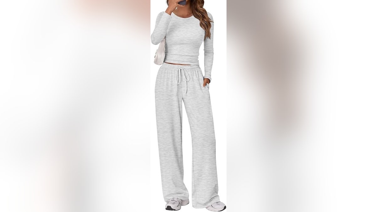You’ll do more than lounge in this trendy set.