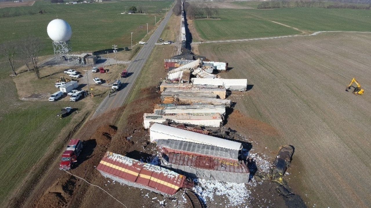 kentucky-train-derailment.jpg?