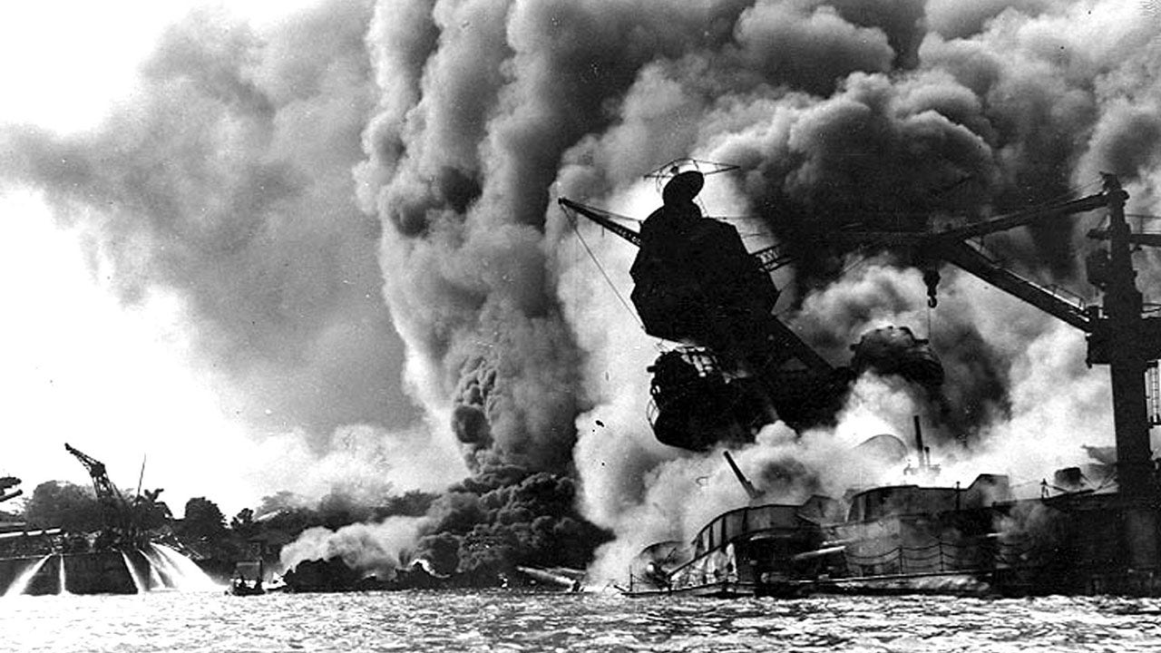 103-year-old Pearl Harbor survivor Ken Schubring recalls Dec. 7