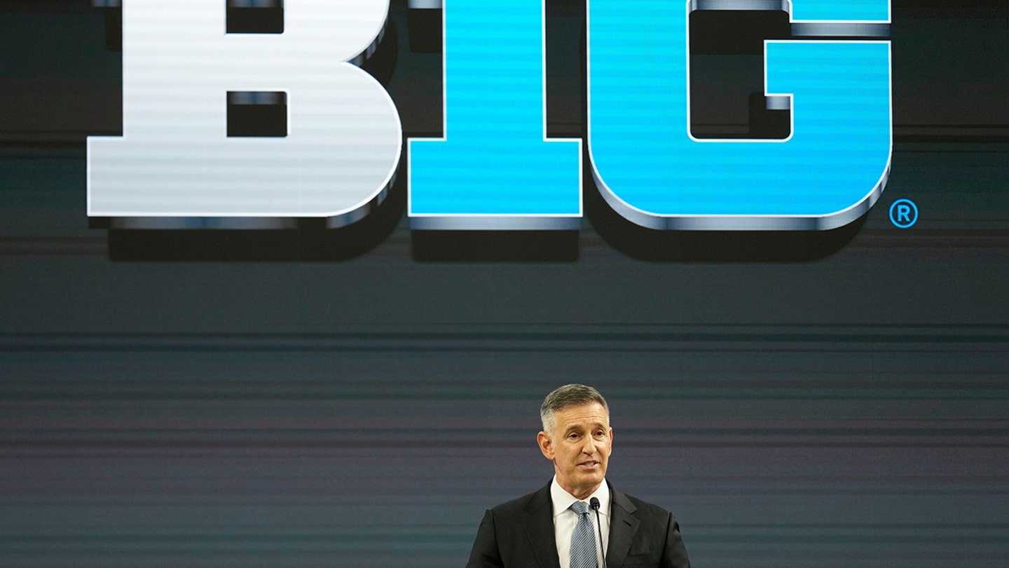 GOP rep rips Big Ten commish after SCORE Act vote gets delayed