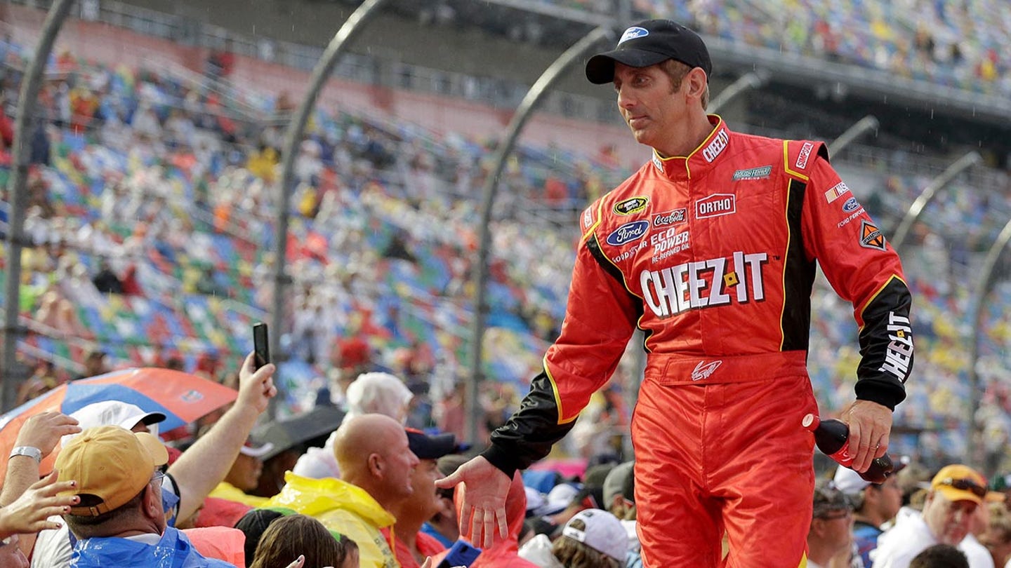 Officials share chilling message passenger sent before NASCAR star's fatal plane crash