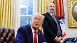 Howard Lutnick and President Donald Trump