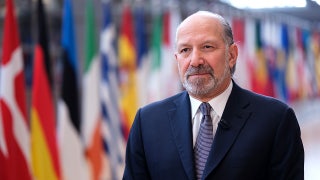 Trump Commerce Secretary Howard Lutnick to testify in House Epstein probe, Comer says