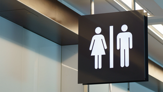 Female Virginia officer sues police department after allegedly sharing locker room with biological male