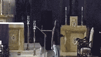 Priest interrupts attempted theft from church donation box days before Christmas - Fox News