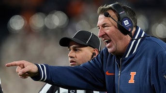 Notre Dame's independence under fire as Big Ten coach rips Irish athletic director - Fox News