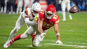 Travis Kelce held without touchdown in possible final home game as Broncos narrowly top Chiefs - Fox News