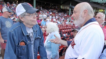 Stephen King recalls hugging Rob Reiner after watching 'Stand by Me' in tribute to director - Fox News