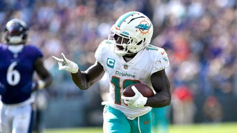 Tyreek Hill shares telling reaction after Dolphins bench veteran QB for rookie - Fox News
