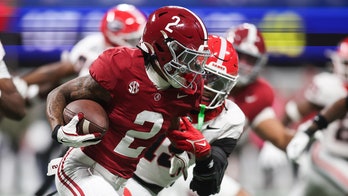 Alabama star wide receiver shuts down transfer rumors