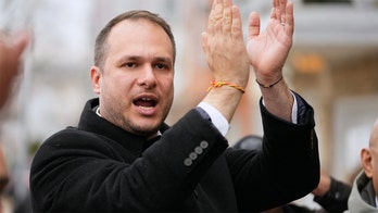 Young progressive beats out establishment candidate in Jersey City mayoral race, echoing Mamdani