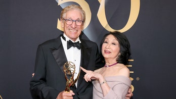 Maury Povich rompe con su esposa Connie Chung por el nuevo liderazgo de CBS News y adopta una actitud de «esperar y ver qué pasa».