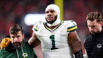 Packers star Micah Parsons suffers non-contact knee injury vs Broncos