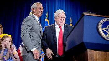 La visión RFK sobre los alimentos sin colorantes artificiales bloqueada por un juez Obama