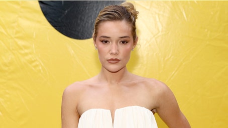 NFL star's rumored girlfriend reflects on 'pretty hard month' as QB's future comes into question